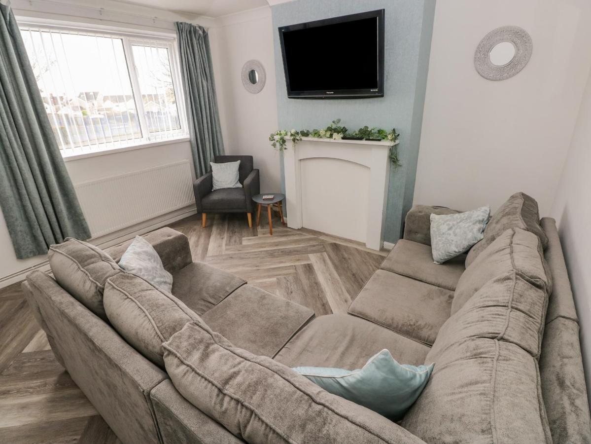 Cwtch Ar Y Mor Villa Burry Port Buitenkant foto