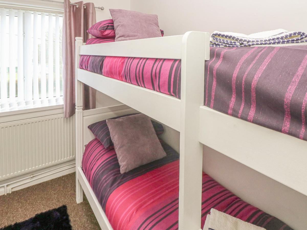 Cwtch Ar Y Mor Villa Burry Port Buitenkant foto